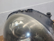 Laden Sie das Bild in den Galerie-Viewer, Frontscheinwerfer Mini Clubman R55 R56 15834586204 Xenon Rechts Headlight SCH5543524555nz