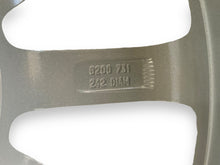 Laden Sie das Bild in den Galerie-Viewer, 1x Alufelge 17 Zoll 7.5&quot; 5x108 68ET Glanz Blau 403000643 Renault III 1 Rim Wheel