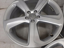 Load image into Gallery viewer, 4x Alufelge 20 Zoll 8.5" 5x112 33ET Glanz Silber 8R0601025CJ Audi C7 A4 B8 FEL1295113583zw