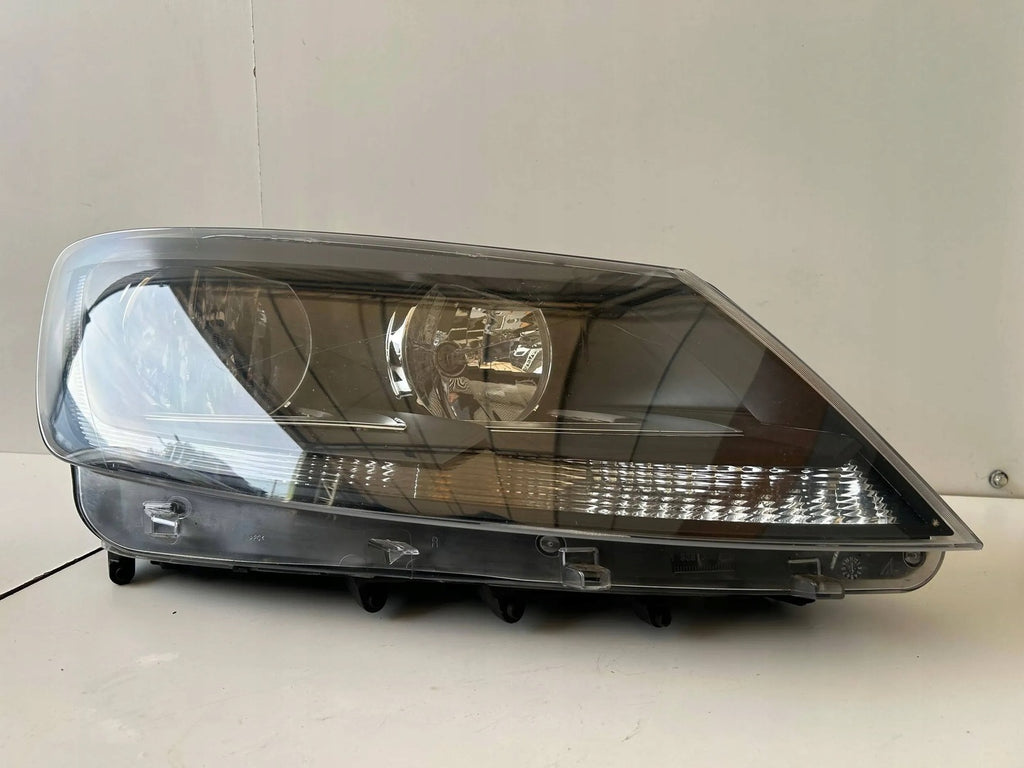 Frontscheinwerfer Seat Alhambra 7N5941006D Rechts Scheinwerfer Headlight