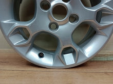 Laden Sie das Bild in den Galerie-Viewer, 1x Alufelge 15 Zoll 6.0" 4x108 47 5ET Ford Rim Wheel FEL4280648867tx