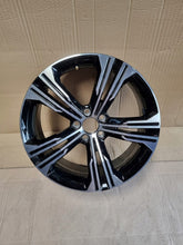 Laden Sie das Bild in den Galerie-Viewer, 1x Alufelge 19 Zoll 7.5" 5x108 31461556 Volvo Xc60 Xc40 Rim Wheel