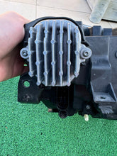 Load image into Gallery viewer, Frontscheinwerfer Volvo S90 V90 89914443 Links Scheinwerfer Headlight SCH9284616341ip