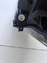 Load image into Gallery viewer, Frontscheinwerfer Renault Zoe 260102384R 260609388R Ein Satz Headlight SCH9722243621la
