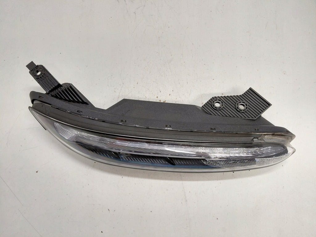 Frontscheinwerfer Hyundai Kona 92208J9600 LED Rechts Scheinwerfer Headlight SCH9725240120ig