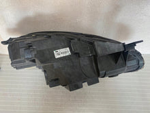 Laden Sie das Bild in den Galerie-Viewer, Frontscheinwerfer Ford Puma L1TB-13E015-CH LED Links Scheinwerfer Headlight SCH9527045409fa