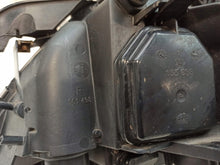 Laden Sie das Bild in den Galerie-Viewer, Frontscheinwerfer BMW E65 044-521 Bi-Xenon Rechts Scheinwerfer Headlight