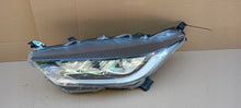 Laden Sie das Bild in den Galerie-Viewer, Frontscheinwerfer Toyota 4 Yaris 0036182 K0-8EU Links Scheinwerfer Headlight