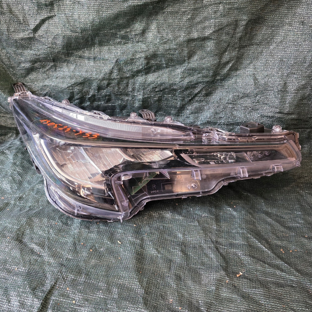Frontscheinwerfer Toyota Corolla 81150-02860 Rechts Scheinwerfer Headlight SCH6270922217qu