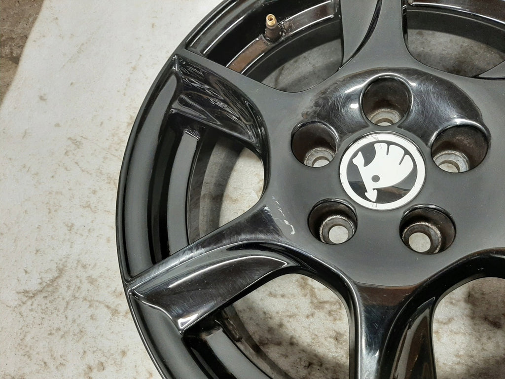 4x Alufelge 15 Zoll 6.0" 5x100 38ET Glanz Schwarz TL60538 Skoda Fabia I FEL8768591266fa