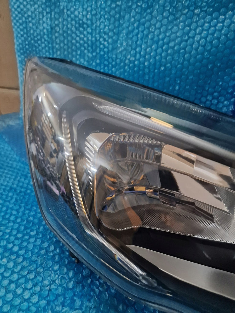 Frontscheinwerfer Ford Focus MX7B-13E014-CC Rechts Scheinwerfer Headlight