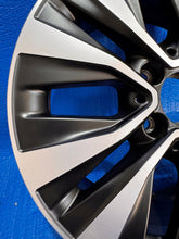 Load image into Gallery viewer, 1x Alufelge 17 Zoll 6.5&quot; 5x112 A1774010000 Mercedes-Benz Rim Wheel