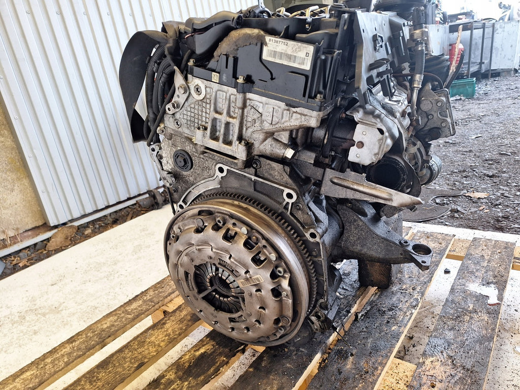 Motor BMW 3 E91 E90 N47D20C 2.0 2011 Diesel Engine Unkomplett