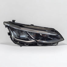 Load image into Gallery viewer, Frontscheinwerfer VW Golf VIII 5H1941006 90150891 LED Rechts Headlight