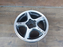 Laden Sie das Bild in den Galerie-Viewer, 1x Alufelge 15 Zoll 7.0&quot; 5x100 Toyota Avensis Celica Carina Rim Wheel