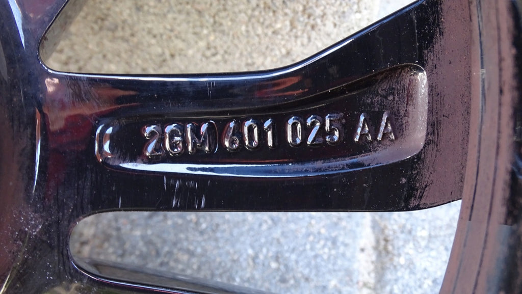 1x Alufelge 16 Zoll 6.0" 5x100 35ET Glanz Schwarz 2GM601025AA VW T-Cross FEL1489764740ri
