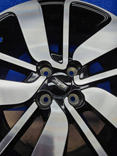 Load image into Gallery viewer, 1x Alufelge 17 Zoll 6.0" 4x100 403009307R Renault Rim Wheel FEL3991120207mv