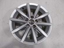 Load image into Gallery viewer, 1x Alufelge 15 Zoll 6.0&quot; 4x100 40ET Glanz 6C0601025M VW Polo Rim Wheel