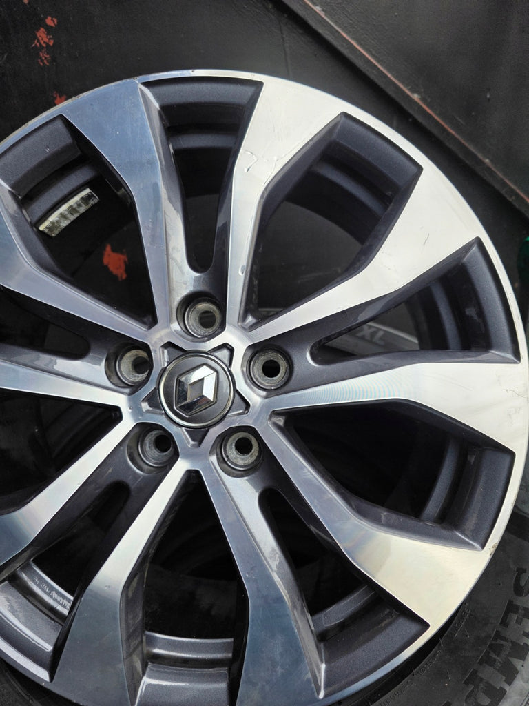 1x Alufelge 17 Zoll 7.0" 4x114.3 43ET Glanz Silber 403007202R Renault Megane 1 FEL7207848719mh