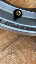 Load image into Gallery viewer, 1x Alufelge 19 Zoll 8.5" 5x112 38ET Glanz Grau 83A601025 Audi Q3 Mg Rim Wheel FEL9534582058fr