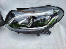 Laden Sie das Bild in den Galerie-Viewer, Frontscheinwerfer Mercedes-Benz W246 A2469066901 A2469067001 LED Ein Satz SCH8235189252od
