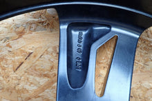 Load image into Gallery viewer, 1x Alufelge 18 Zoll 7.0&quot; 5x114.3 47ET 40300BV80C Nissan Juke F15 Rim Wheel