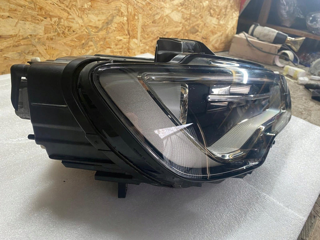 Frontscheinwerfer Audi A3 8V0941006C Xenon Rechts Scheinwerfer Headlight