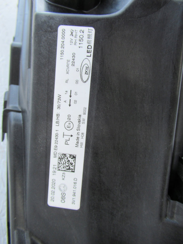 Frontscheinwerfer Skoda Superb III 3V1941016D LED Rechts Scheinwerfer Headlight