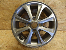 Laden Sie das Bild in den Galerie-Viewer, 1x Alufelge 14 Zoll 5.5&quot; 4x100 47ET Hyundai I10 Rim Wheel