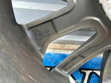 Load image into Gallery viewer, 1x Alufelge 20 Zoll 4KE601025E Audi E-Tron Rim Wheel FEL7227750897zr