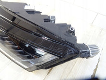 Laden Sie das Bild in den Galerie-Viewer, Frontscheinwerfer Skoda Octavia I 5E4941015B Links Scheinwerfer Headlight SCH4657996034ya