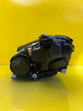 Load image into Gallery viewer, Frontscheinwerfer Mercedes-Benz W213 A2139066810 LED Rechts Headlight SCH5460976948do