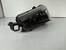 Laden Sie das Bild in den Galerie-Viewer, Frontscheinwerfer Skoda Scala 657941015A Full LED Ein Stück (Rechts oder Links) SCH6863233561bh