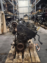 Laden Sie das Bild in den Galerie-Viewer, Motor Seat Skoda VW CKFC CKFB 2.0 TDI 94TKm 2017 Diesel Engine Komplett