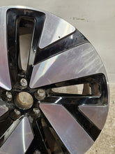 Laden Sie das Bild in den Galerie-Viewer, 1x Alufelge 19 Zoll 8.0" 5x112 45ET 1T3601025H VW Rim Wheel FEL1350229917ro