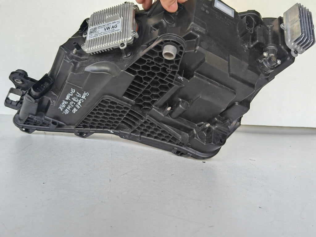 Frontscheinwerfer Skoda Superb III 3V1941016D Full LED Rechts Headlight