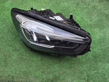Laden Sie das Bild in den Galerie-Viewer, Frontscheinwerfer Mercedes-Benz W247 A2479065207 Rechts Scheinwerfer Headlight SCH4275175439wc
