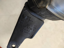 Load image into Gallery viewer, Frontscheinwerfer Honda Jazz II Rechts Scheinwerfer Headlight