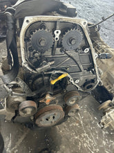 Laden Sie das Bild in den Galerie-Viewer, Motor Kia Sorento I D4CB 2.5 CRDI 170PS 125kW 2002 Diesel Engine Unkomplett