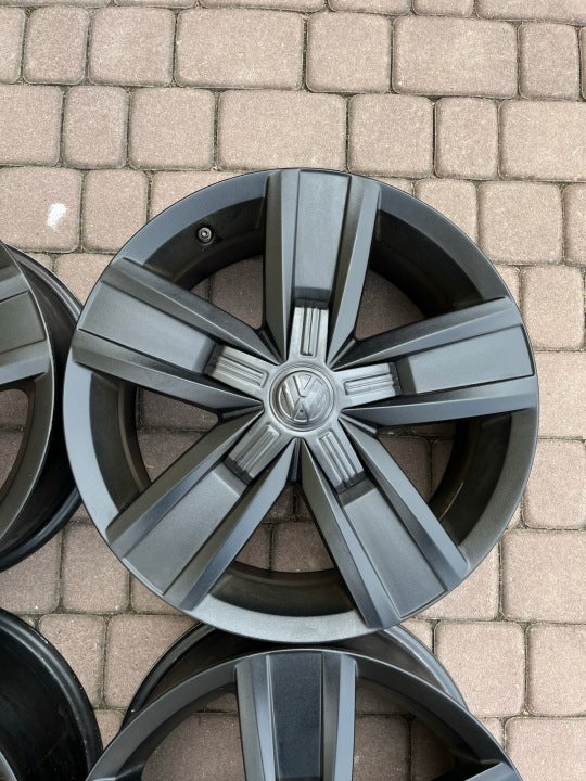4x Alufelge 17 Zoll 7.0" 5x120 55ET Matt Schwarz 7E0601025P VW Multivan FEL5125066094mj