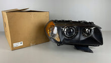 Load image into Gallery viewer, Frontscheinwerfer BMW X3 E83 3418384 Bi-Xenon Ein Stück (Rechts oder Links) SCH8962321436rj