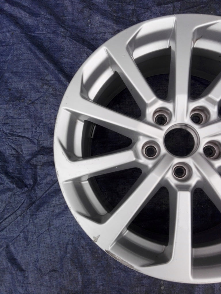 1x Alufelge 17 Zoll 7.5" 5x112 51ET Glanz Silber 8V0601025DM Audi A3 Rim Wheel FEL6809353215tr