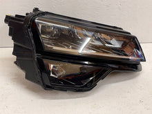 Load image into Gallery viewer, Frontscheinwerfer Skoda Karoq 57B941016D Full LED Rechts Scheinwerfer Headlight SCH8358456362fj