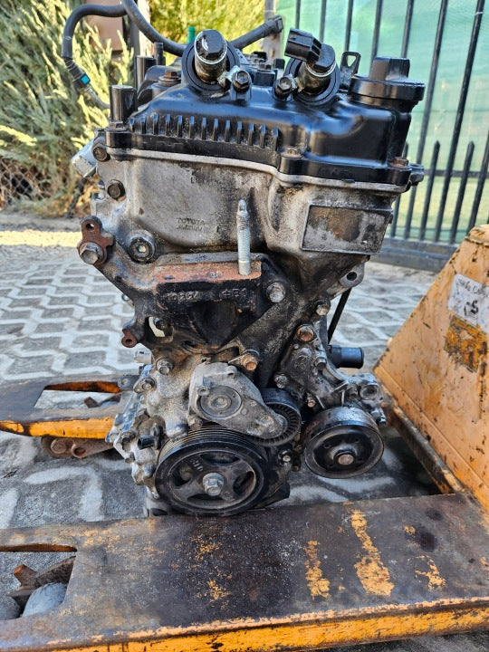 Motor Toyota Auris Yaris 1NR 1.3 231TKm 2012 Benzin Engine Komplett MOT2380126031wo