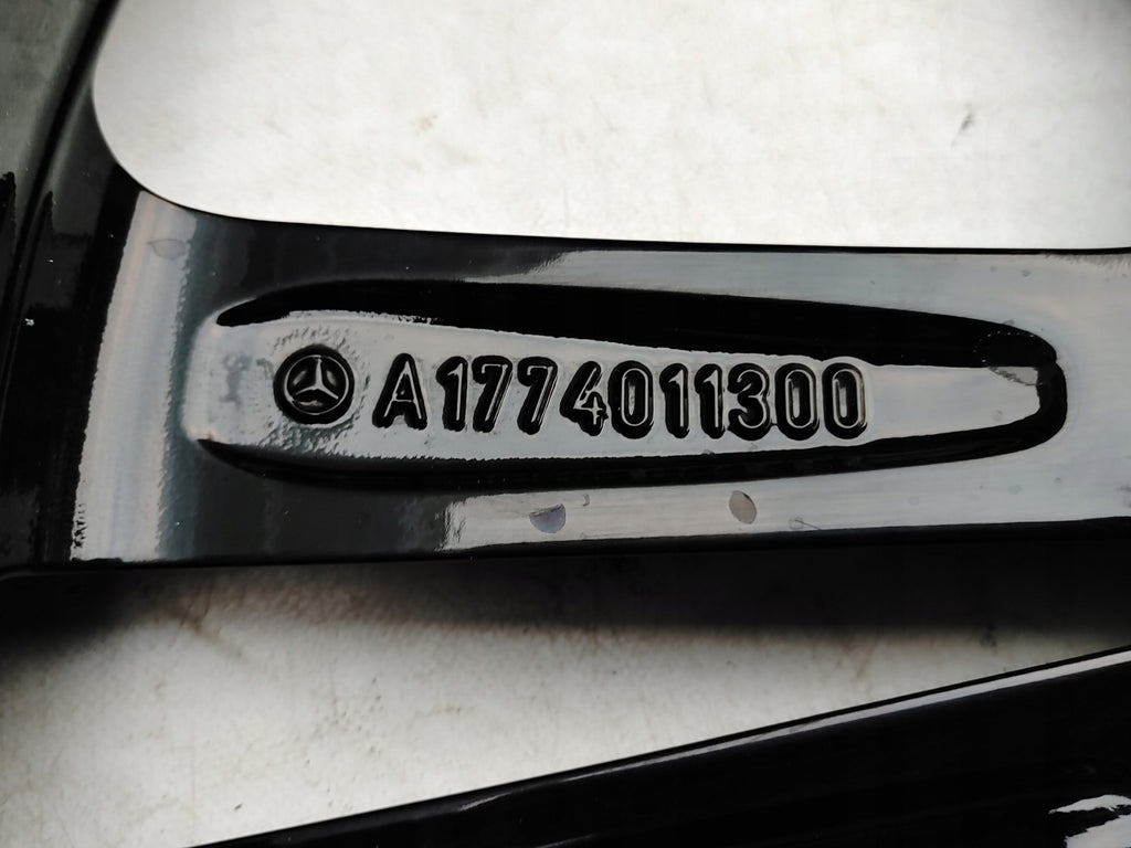 1x Alufelge 18 Zoll 7.5" 5x112 49ET Glanz Schwarz A1774011300 Mercedes-Benz Cla FEL7429729149js