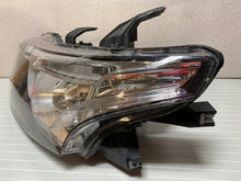 Load image into Gallery viewer, Frontscheinwerfer Mitsubishi Outlander III 8301C2 Links Scheinwerfer Headlight