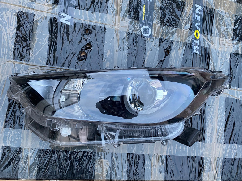Frontscheinwerfer Toyota Yaris Links Scheinwerfer Headlight