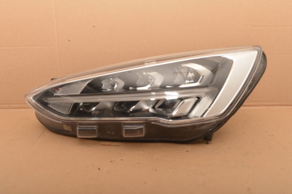 Frontscheinwerfer Ford Focus JX7B-13E015-AE Links Scheinwerfer Headlight SCH3451909238ja