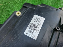 Load image into Gallery viewer, Frontscheinwerfer VW Polo 2G1941035H Halogen Links Scheinwerfer Headlight