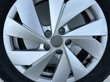 Load image into Gallery viewer, 1x Alufelge 16 Zoll 6.0" 5x112 35ET 2GM601025AD VW T-Cross Rim Wheel FEL1297905490vb